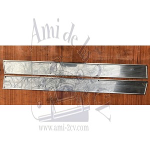 Paire d'enjoliveurs de bas de portes avant DS