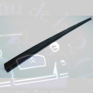Baguette plastique de bas de coffre DS