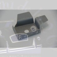 Fixation de montant arrière inférieur gauche DS